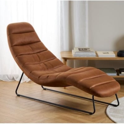 Chaise longue Chaplin | 63 x 156 x 86 cm | Couleur cognac Chaise longue Chaplin | 63 x 156 x 86 cm | Couleur cognac