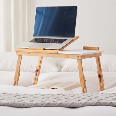 Table pour ordinateur portable - 54x35x27cm - bois de bambou Table pour ordinateur portable - 54x35x27cm - bois de bambou