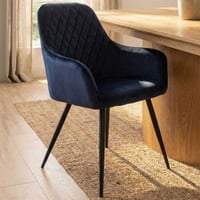 Chaise de salle à manger en velours bleu avec pieds en acier noir