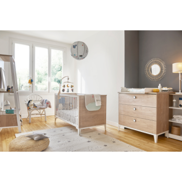 Chambre bébé Ciana: lit 70x140cm, porte-vêtements, commode avec plan à langer et petit meuble - blanc/décor chêne