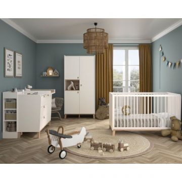 Ensemble de chambre d'enfant Aaron | Lit évolutif, barrières de lit, armoire d'enfant, commode avec table à langer et meuble de rangement | Blanc